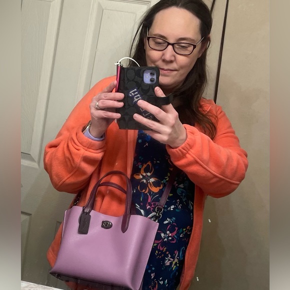 Meet your Posher, Elizabeth - Picture 6 of 9